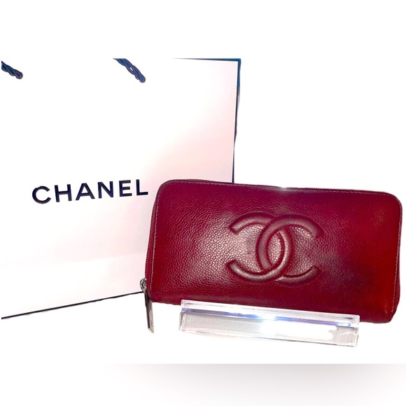 Chanel Wallet Timeless CC Logo Zip Around Zippy Wallet Red Caviar Leather - Picture 1 of 15